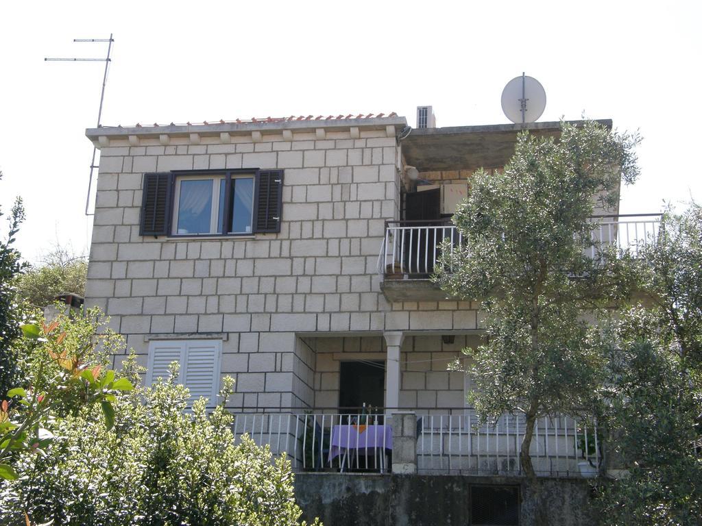 Apartments Eli Корчула Экстерьер фото